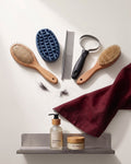 Brushes & combs